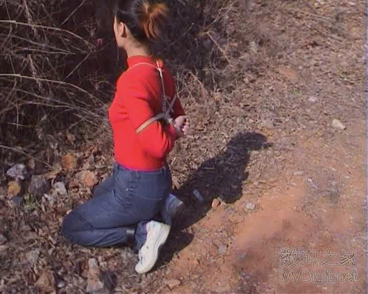 快看,美女被枪毙了。|缘聚茶楼- 数码之家
