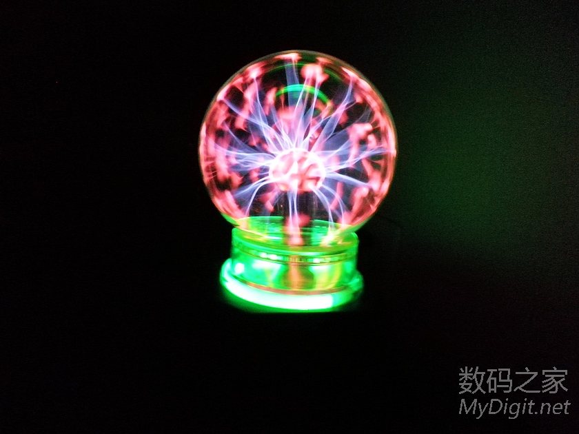 甩卖20元 4寸礼品电离子球/音乐魔球/闪电球/静电球 甩卖20元 4寸礼品电离子球/音乐魔球/闪电球/静电球