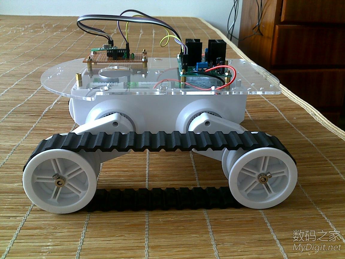 FPV 2.4G����ң��·��5С�������ϴ���Ƶ��