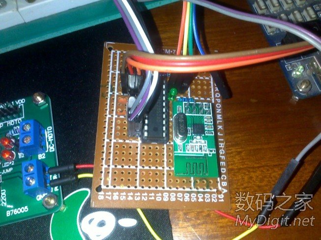 FPV 2.4G����ң��·��5С�������ϴ���Ƶ��