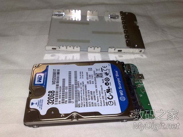 硬盘盒拆解图 西部数据WD Element 320G 2.5寸