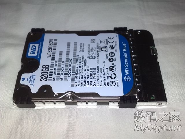 硬盘盒拆解图 西部数据WD Element 320G 2.5寸