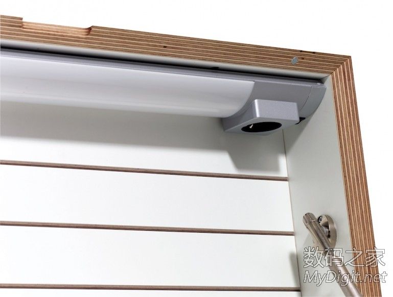 [生活]Flatmate:被关在小柜子里的办公桌 节省