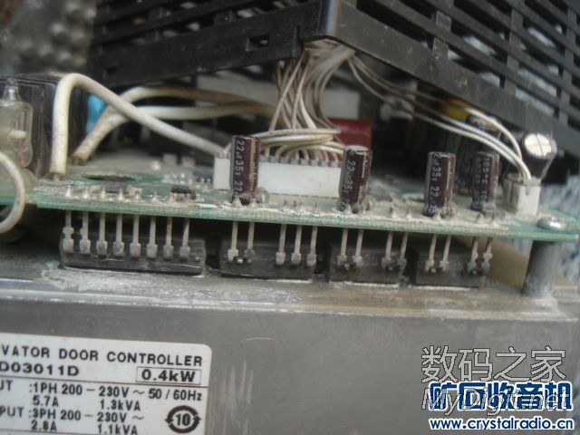 坏的胜利 VC9808+万用表拆解,该如何维修呢?