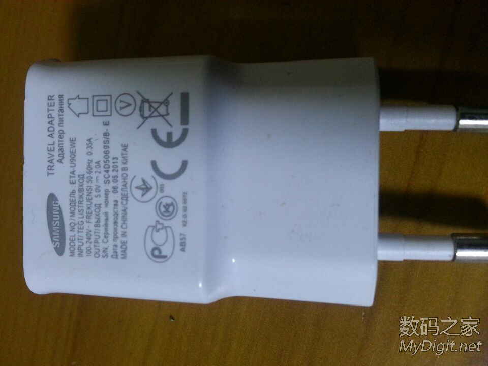 今天note 2手机充电器 坏了 拆开看看 已找到原因 以修复 高清图片