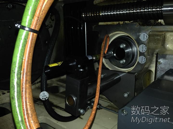 激光笔怎么拆下来 134_987600_409e9433fd57ed2.jpg?51