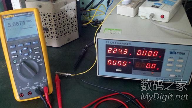 4元包邮的乔威5V1A充电头带载测试 4元包邮的乔威5V1A充电头带载测试