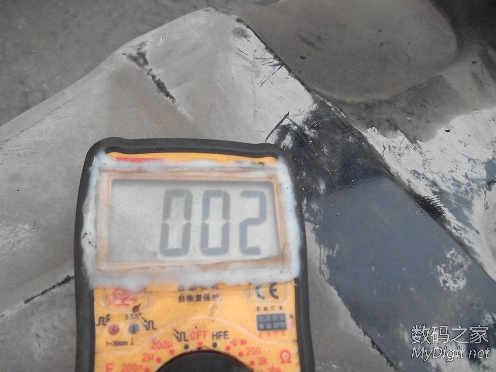 长安之星油表不动的维修,拆解油箱传感器高清图片
