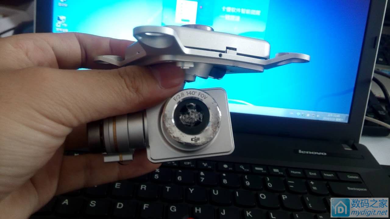 大疆精灵2V+炸机尸体 大疆精灵2V+炸机尸体