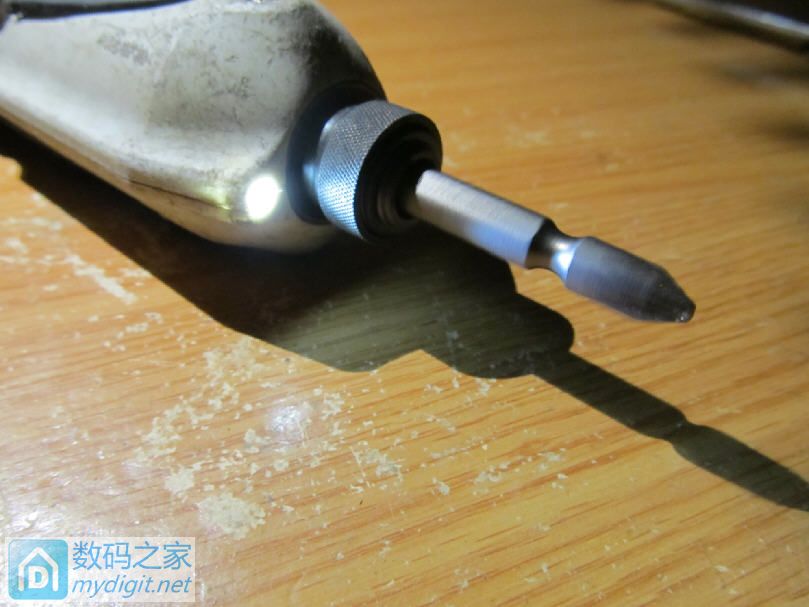 小电动螺丝刀界的十大名器(Makita TD021DZW) 小电动螺丝刀界的十大名器(Makita TD021DZW)