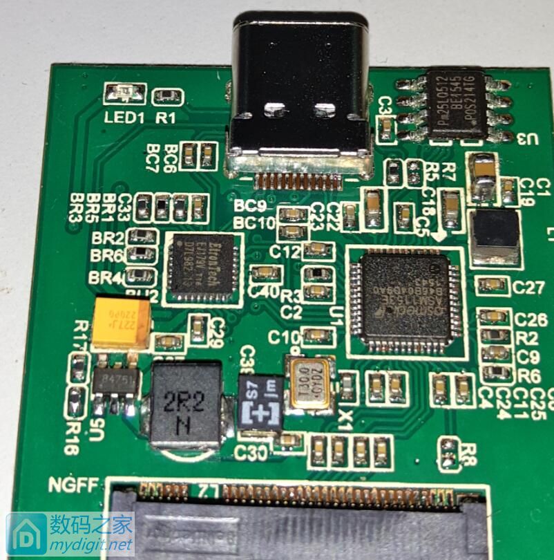 ASM1153E方案 M.2转TYPE-C硬盘盒拆机+测试 ASM1153E方案 M.2转TYPE-C硬盘盒拆机+测试