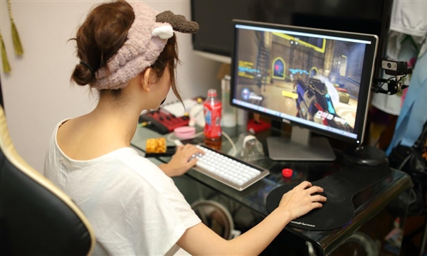 冯提莫收入多少_男友月收入多少(3)