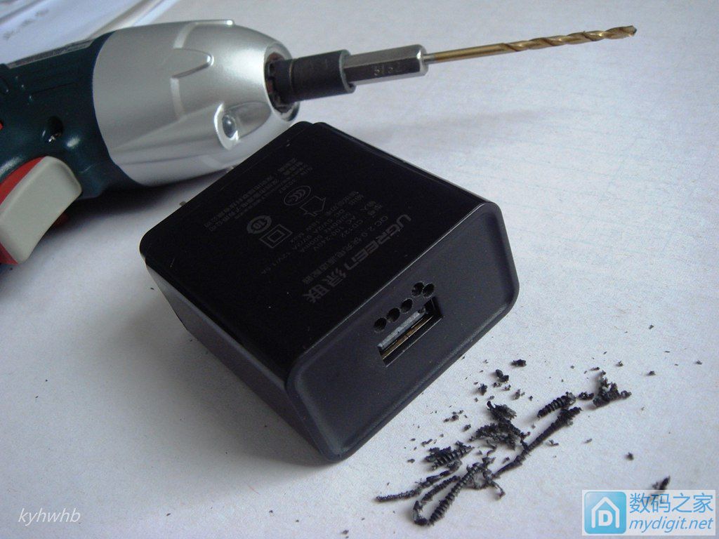 怎么选电源适配器 88_610_ce99d7a2e543ed6.jpg?126