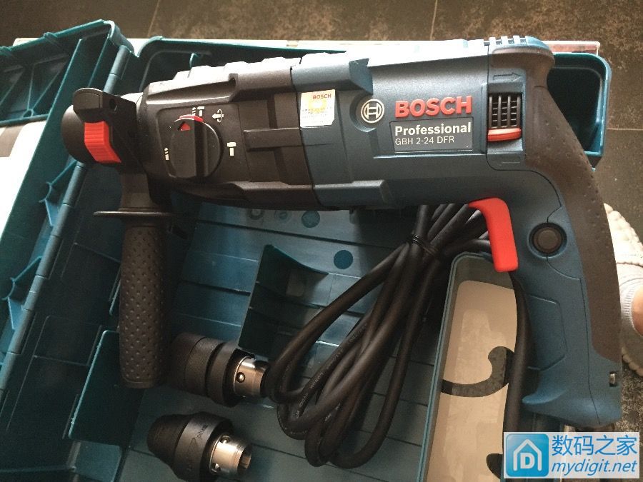 博世多功能大功率電鎬 GBH 2-24 DFR 博世多功能大功率電鎬 GBH 2-24 DFR