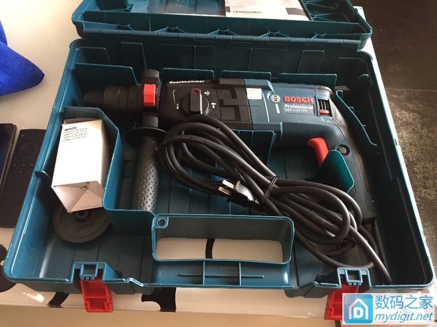 博世多功能大功率電鎬 GBH 2-24 DFR 博世多功能大功率電鎬 GBH 2-24 DFR