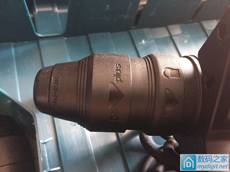 博世多功能大功率電鎬 GBH 2-24 DFR 博世多功能大功率電鎬 GBH 2-24 DFR