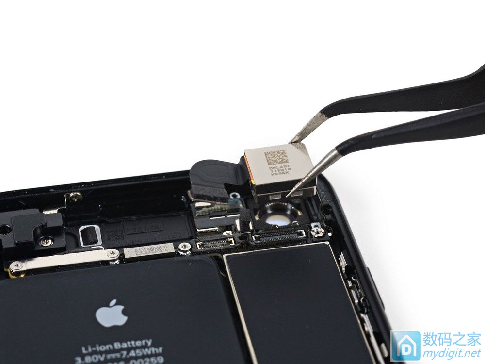 库克蜀黍妹骗人,它的变化真不少 苹果 iPhone 7 到手即拆 库克蜀黍妹骗人,它的变化真不少 苹果 iPhone 7 到手即拆