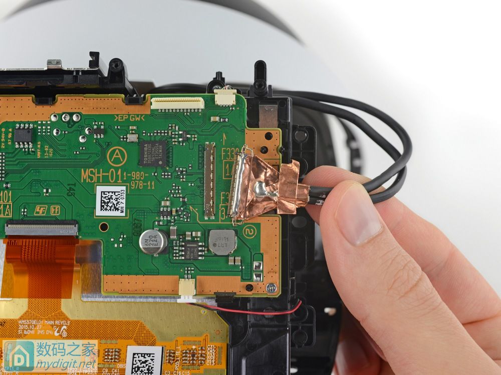 Note 7"同款"屏幕 索尼PlayStation VR详细拆机报告 Note 7"同款"屏幕 索尼PlayStation VR详细拆机报告