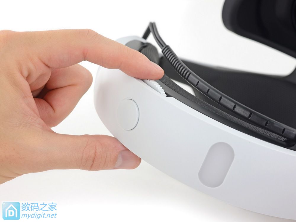Note 7"同款"屏幕 索尼PlayStation VR详细拆机报告 Note 7"同款"屏幕 索尼PlayStation VR详细拆机报告