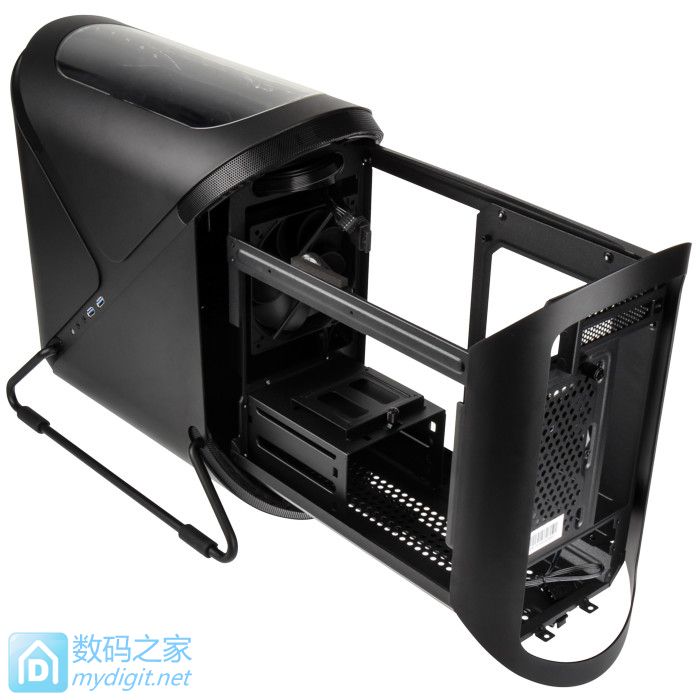 抽屉式易维护内胆+讨巧外形 BitFenix发布Portal HTPC机箱 抽屉式易维护内胆+讨巧外形 BitFenix发布Portal HTPC机箱