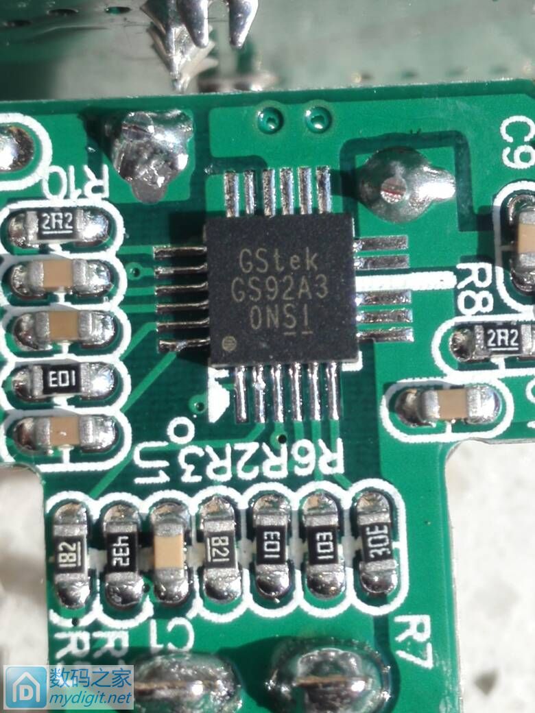 USBڳ6.9ʣ5V 3.7AͨQC3.0䳵29ʣ5V 9V 12V