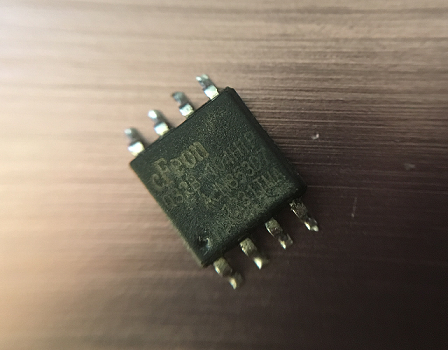 利用J-Link烧写串行SPI Flash存储器(号外) 利用J-Link烧写串行SPI Flash存储器(号外)
