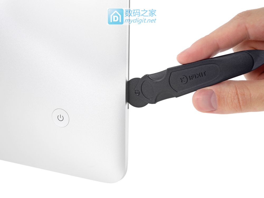 内藏大惊喜!2017 款 21.5寸 iMac Retina 4K拆机 内藏大惊喜!2017 款 21.5寸 iMac Retina 4K拆机