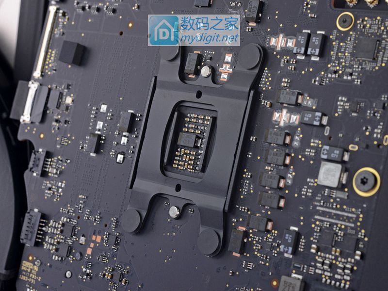 内藏大惊喜!2017 款 21.5寸 iMac Retina 4K拆机 内藏大惊喜!2017 款 21.5寸 iMac Retina 4K拆机