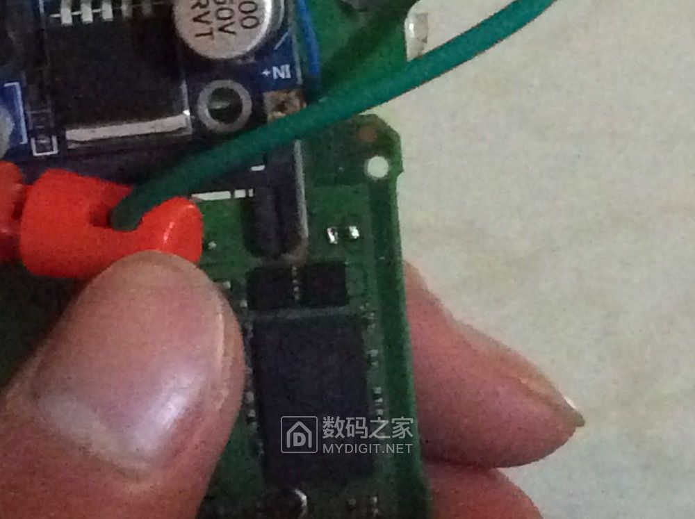 刚刚修好了一个大M主控的企业级SSD,好激动!!! 刚刚修好了一个大M主控的企业级SSD,好激动!!!