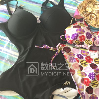 AtlanticBeach爱澜绮的泳衣