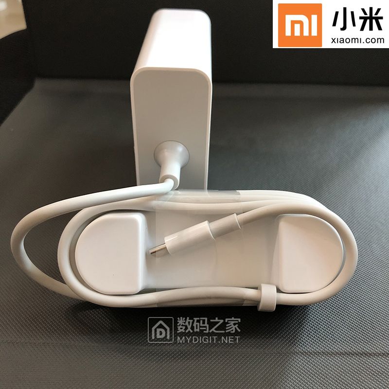 厂家特惠 小米笔记本65W充电器 75元,华为5A