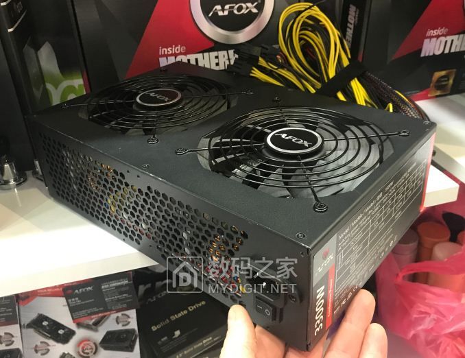 有人欢喜有人愁~ 富士康牵手全汉推低价“矿工”电源Afox 3300/QD3050 有人欢喜有人愁~ 富士康牵手全汉推低价“矿工”电源Afox 3300/QD3050