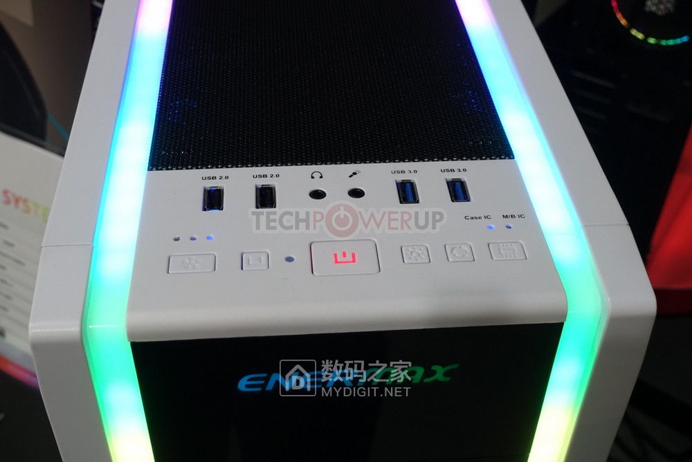 美不胜收,睛彩不断 安耐美推出轻旗舰级机箱OSTROG ADV RGB 美不胜收,睛彩不断 安耐美推出轻旗舰级机箱OSTROG ADV RGB