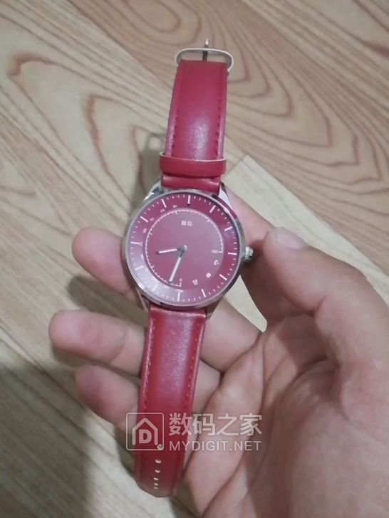 闲置物品清仓换奶粉,nWatch T智能手表可安软