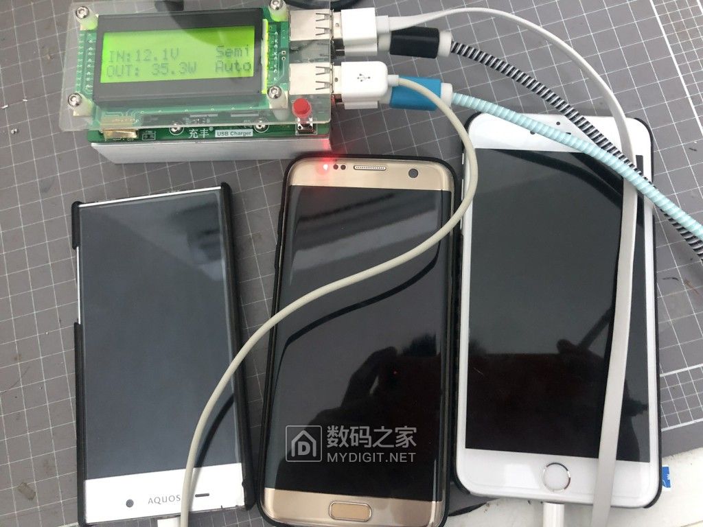 ʱ�����꣬�ٴ�����һ�������ֻ����棨AQUOS 503SH��