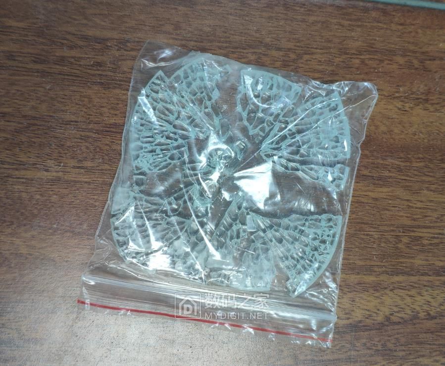 小钢锤车护卫/破窗空净三合一车充评测试用 小钢锤车护卫/破窗空净三合一车充评测试用