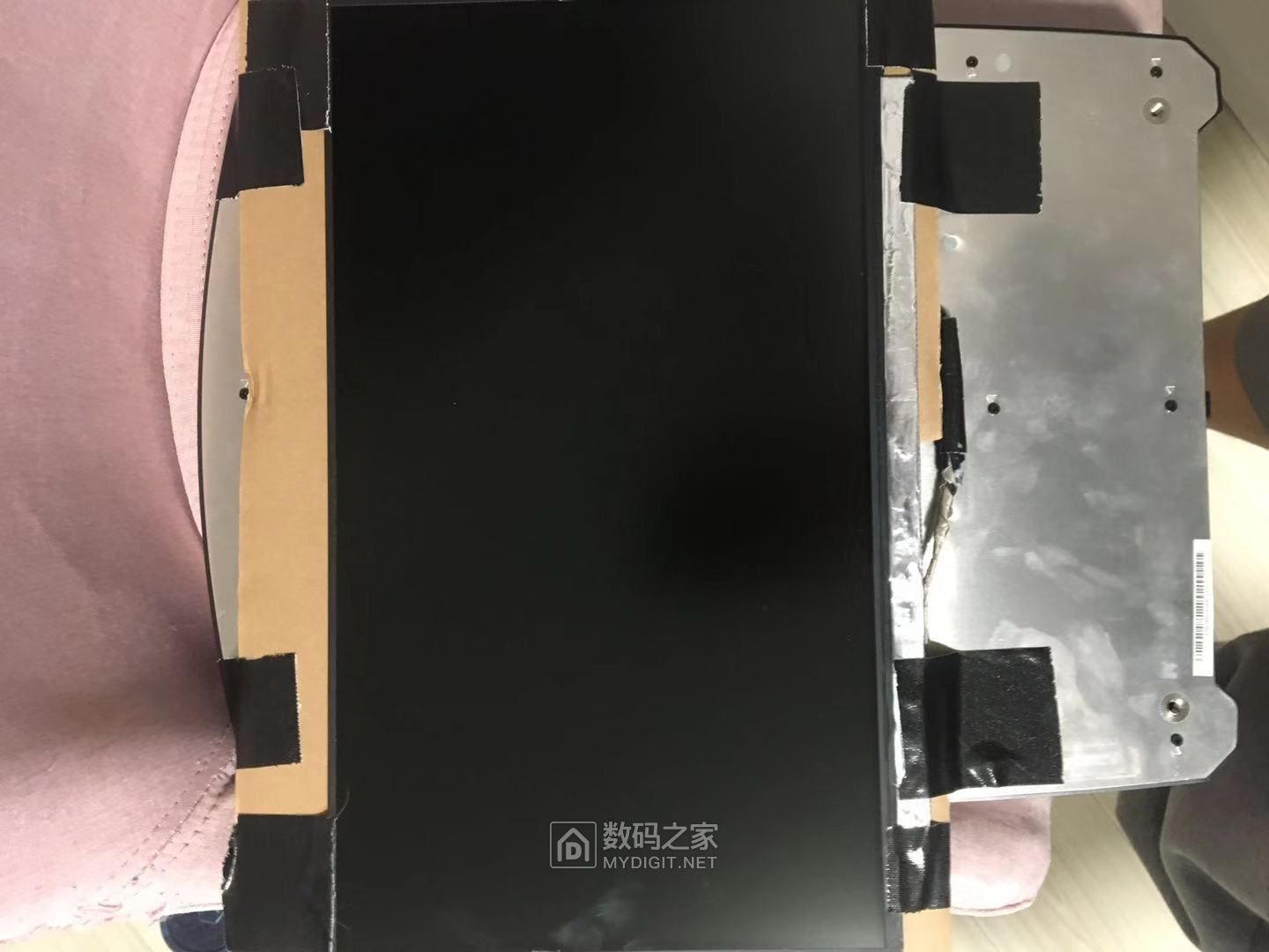 机械革命 VR VEST PC II 背包电脑 VR大空间可行走电脑 HTC VIVE头盔电脑 机械革命 VR VEST PC II 背包电脑 VR大空间可行走电脑 HTC VIVE头盔电脑